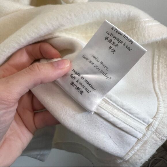 ✨ Steventai Women’s White Fleece Top Medium - Picture 9 of 12